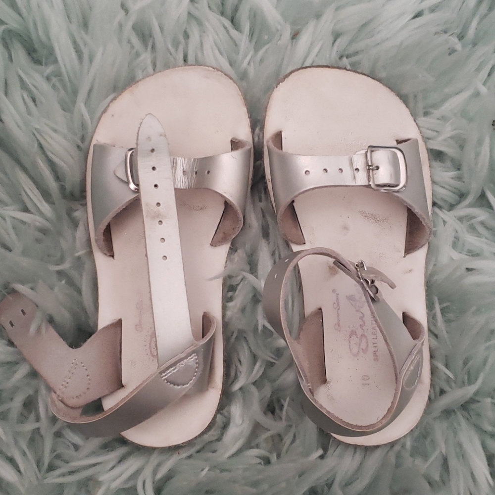 Saltwater Sandal by Hoy Sun San Surfer